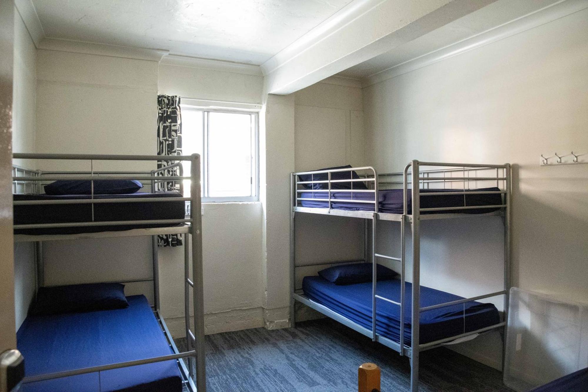 Habitat Backpackers Hostel Brisbane Buitenkant foto